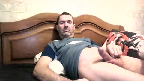 Snapshot of tonio1972 chatting on December 2, 7:00 pm tonio1972 online show from December 2, 7:00 pm
