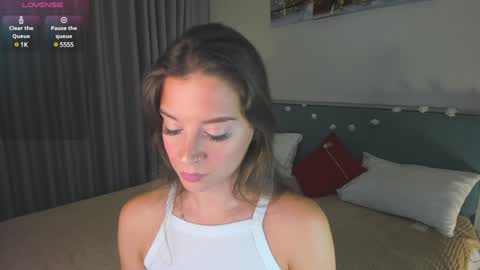 Snapshot of tony_hailey chatting on December 16, 4:05 pm Lisa online show from December 16, 4:05 pm