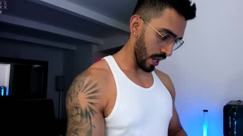 tony muscle1 online show from February 13, 3:39 am
