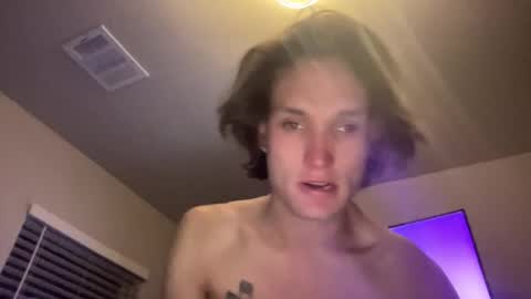 tonycardillo online show from December 20, 8:21 am