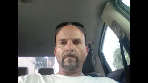 tonyizhere0211 online show from April 3, 11:11 pm