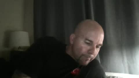 tonyizhere0211 online show from February 17, 1:00 pm