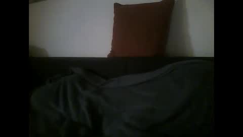 tonystrawberry online show from February 8, 12:38 am