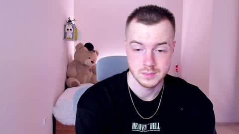 toohornyserj online show from January 10, 4:01 am