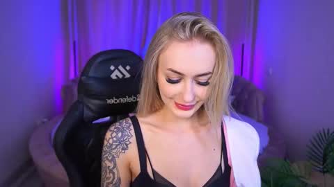 top_grace online show from October 18, 6:28 am