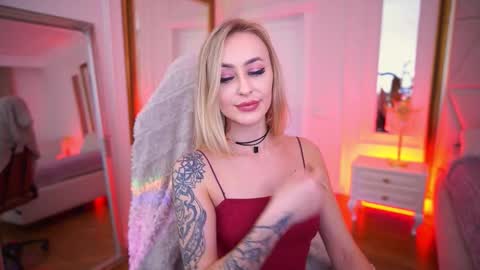 top_grace online show from December 15, 10:06 pm