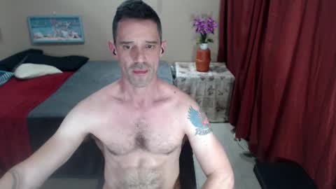 Snapshot of toptobottom4u chatting on February 26, 1:22 pm toptobottom4u online show from February 26, 1:22 pm