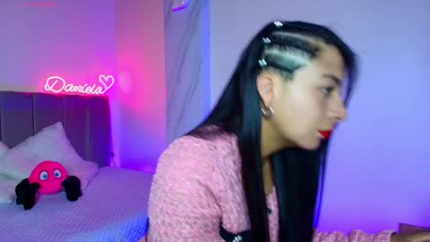 Snapshot of tori_blackx chatting on February 8, 4:25 am IG iamdanielatejeiro online show from February 8, 4:25 am