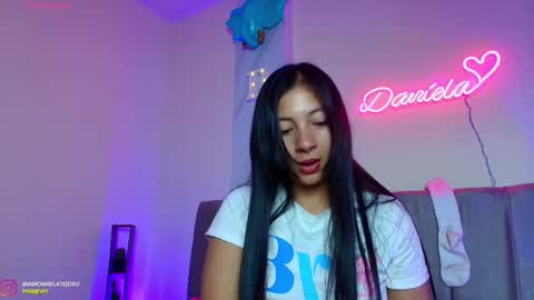Snapshot of tori_blackx chatting on February 18, 4:58 am IG iamdanielatejeiro online show from February 18, 4:58 am