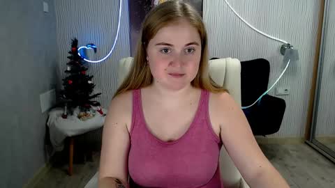 Snapshot of tori_blond chatting on January 17, 10:33 am tori_blond online show from January 17, 10:33 am