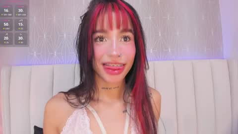 Tori Gaviria online show from May 26, 12:11 pm