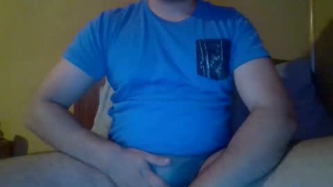 Snapshot of toro_25 chatting on February 17, 12:21 am toro_25 online show from February 17, 12:21 am