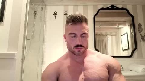 toro_arrapato online show from November 11, 11:40 pm