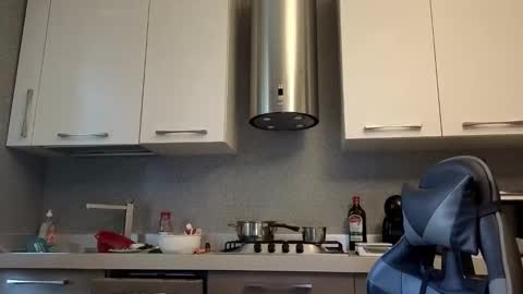 toro_arrapato online show from October 15, 2:40 pm