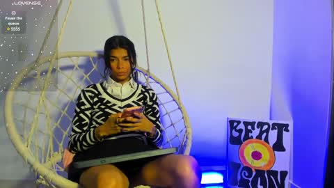 Tory Love online show from February 1, 2:26 am