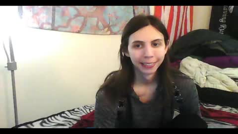 Snapshot of totalfuckingadorable chatting on February 25, 5:08 am Luna online show from February 25, 5:08 am