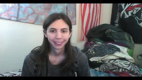 Snapshot of totalfuckingadorable chatting on February 3, 6:02 am Luna online show from February 3, 6:02 am