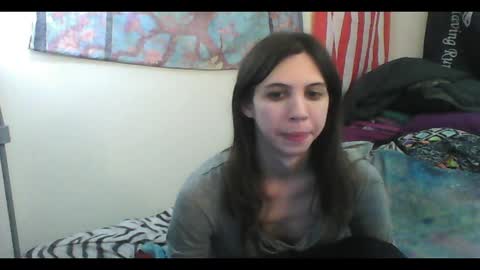 Snapshot of totalfuckingadorable chatting on February 18, 3:10 am Luna online show from February 18, 3:10 am