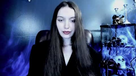 toxicdomme online show from April 13, 5:17 pm