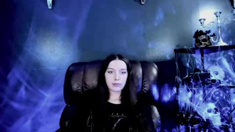 toxicdomme online show from May 5, 6:13 pm