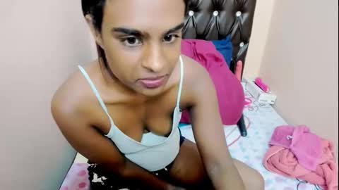 toxicfantasy4u online show from April 9, 6:35 pm