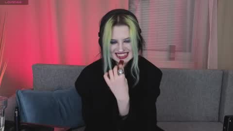 toxickittyy online show from March 21, 9:19 pm