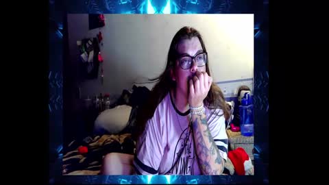 Toxiclove1311 online show from October 7, 2:18 am