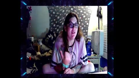 Toxiclove1311 online show from October 20, 10:59 pm