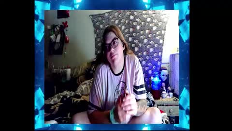 Toxiclove1311 online show from October 16, 1:27 am