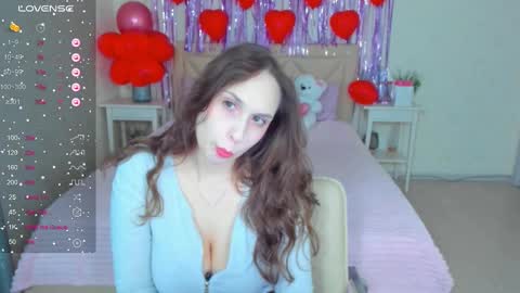 Snapshot of traneba chatting on February 13, 5:26 am Kate online show from February 13, 5:26 am