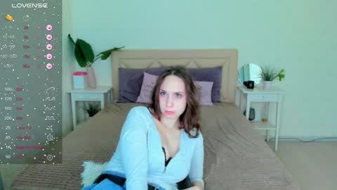 Snapshot of traneba chatting on January 24, 8:44 am Kate online show from January 24, 8:44 am