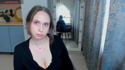 Snapshot of traneba chatting on February 28, 11:36 am Kate online show from February 28, 11:36 am
