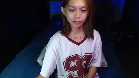 Kate SINGLE online show from April 6, 11:55 am