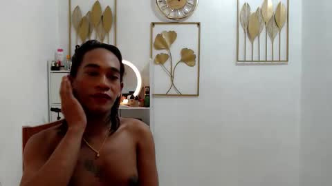 transeugene1990 online show from March 1, 5:28 pm