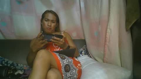 Snapshot of transhottie28 chatting on February 22, 12:40 pm transhottie28 online show from February 22, 12:40 pm