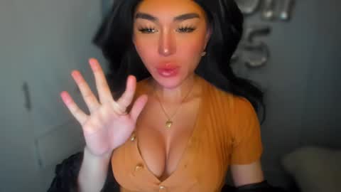 ALMIGHTY GODDESS VALENTINA online show from January 2, 1:17 am