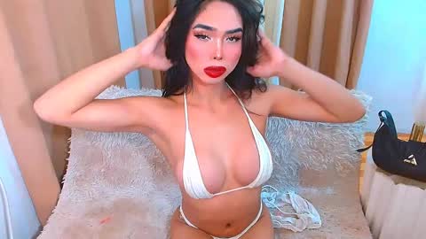 transqueenmonika online show from January 31, 11:46 am