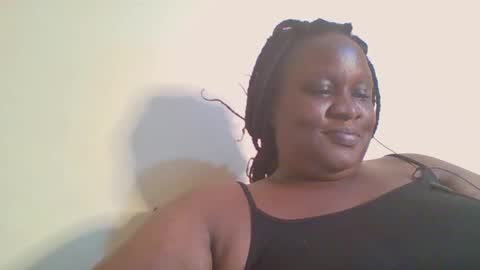 trapqueen0 online show from September 13, 2:41 pm