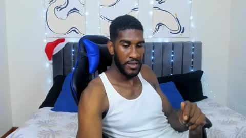 Travis online show from December 20, 1:14 am