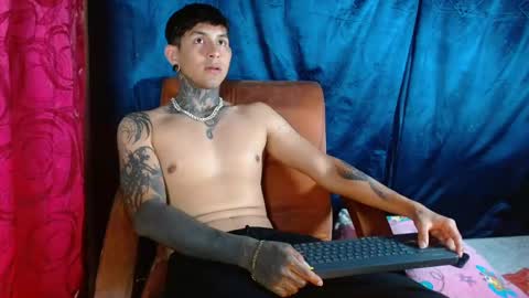 TRAV - INDEPENDENT MODEL online show from February 6, 7:40 pm