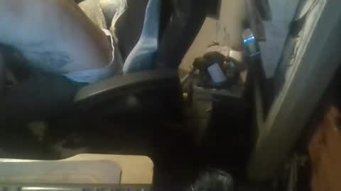 Travis online show from September 28, 7:12 pm