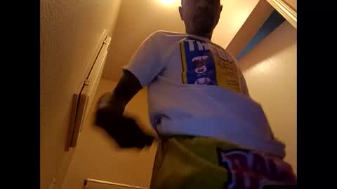 Snapshot of treal408255 chatting on September 21, 11:53 pm Treal online show from September 21, 11:53 pm