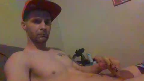 Snapshot of treeburner1 chatting on January 30, 3:51 pm TreeBurner1 online show from January 30, 3:51 pm