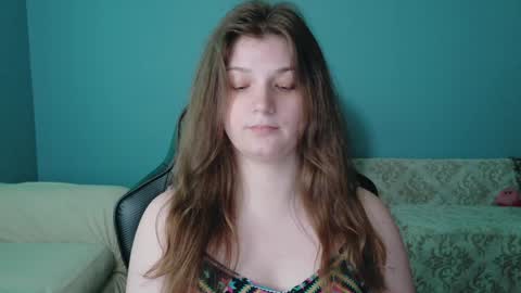 TreeJeanne online show from May 24, 8:26 pm