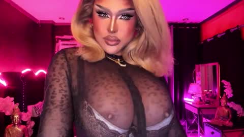 Jade online show from November 12, 12:46 am