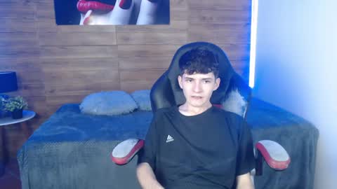 trevor_mob online show from April 16, 8:09 pm