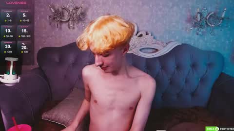 TrevorBenson online show from October 2, 2:38 pm