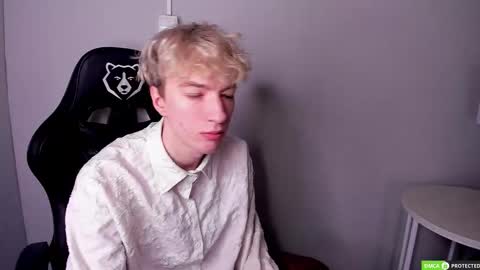 TrevorBenson online show from January 6, 4:05 am