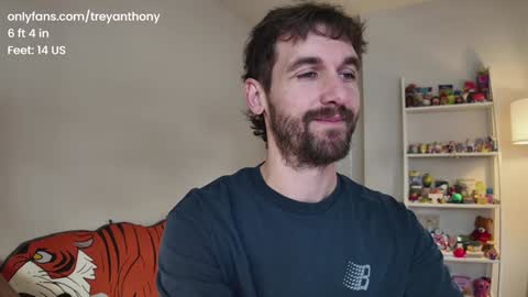 Snapshot of treyanthony chatting on January 30, 4:24 pm decentanthony online show from January 30, 4:24 pm