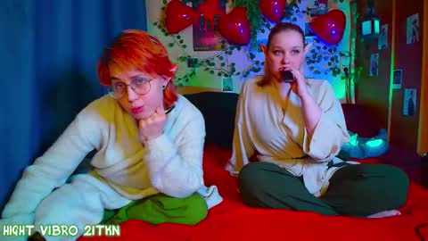 trickykitsune online show from February 20, 2:52 pm